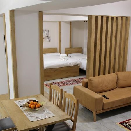 Modern Marvel Apartment Κρούγια Εξωτερικό φωτογραφία