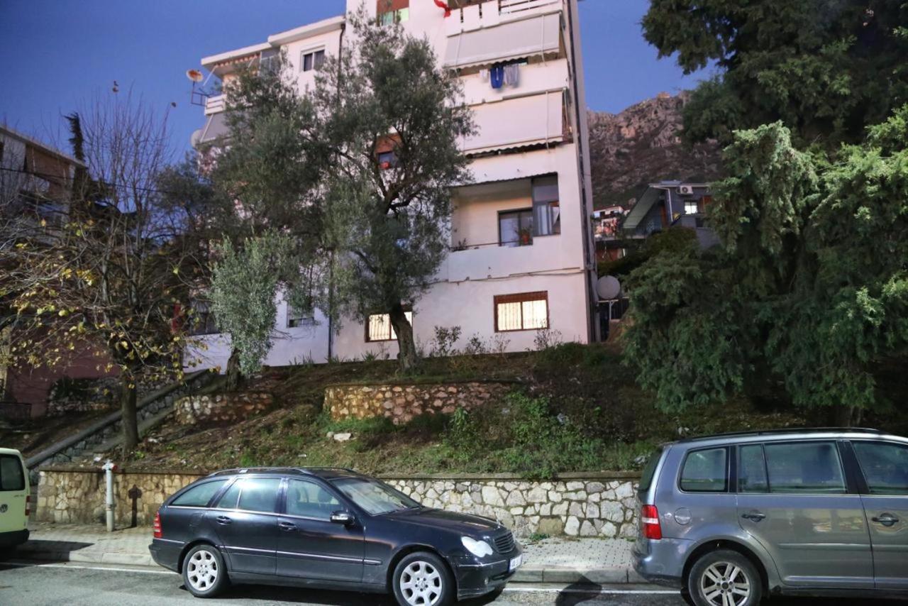 Modern Marvel Apartment Κρούγια Εξωτερικό φωτογραφία